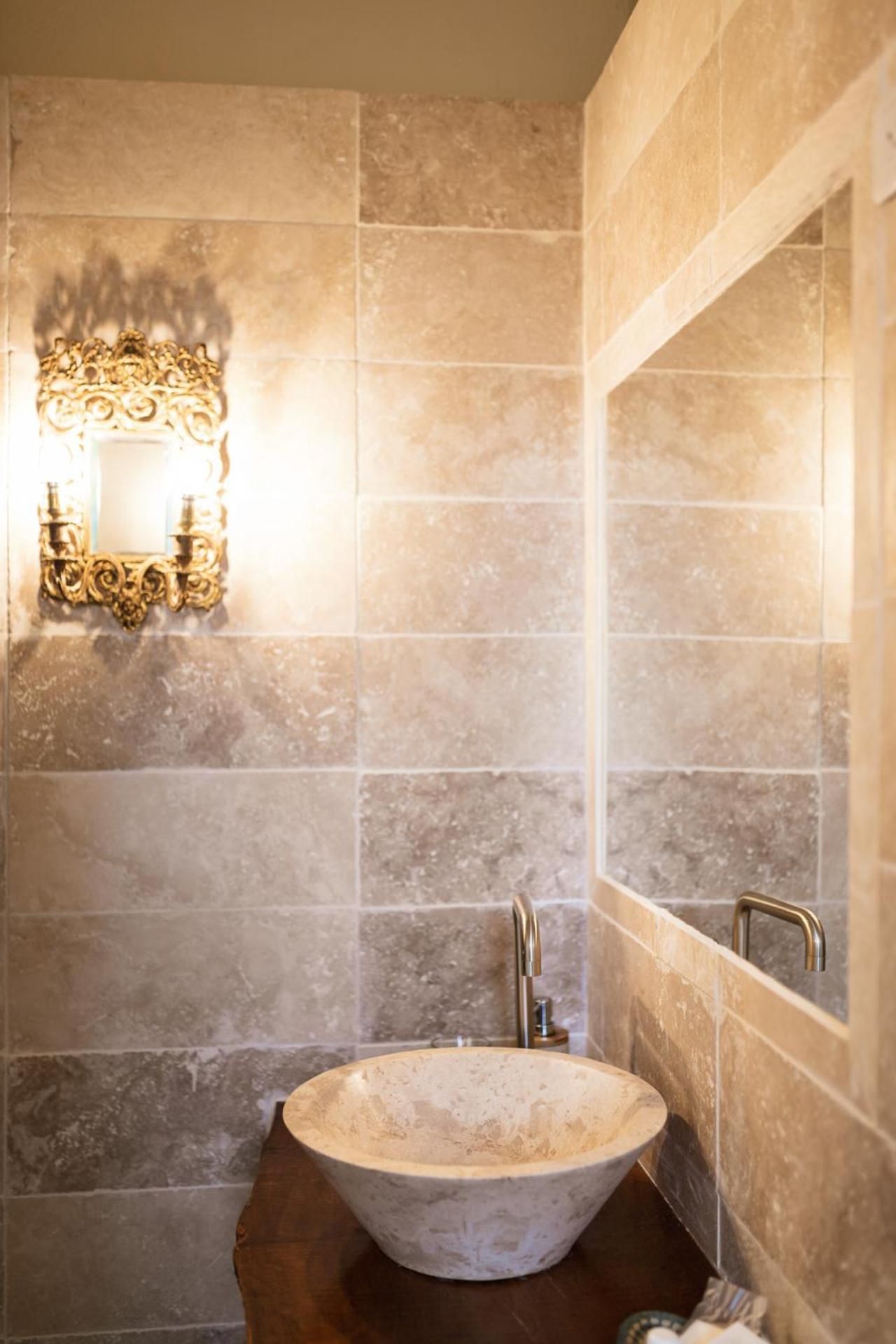 Domaine Le Castelet Bed & Breakfast Castres  Bagian luar foto