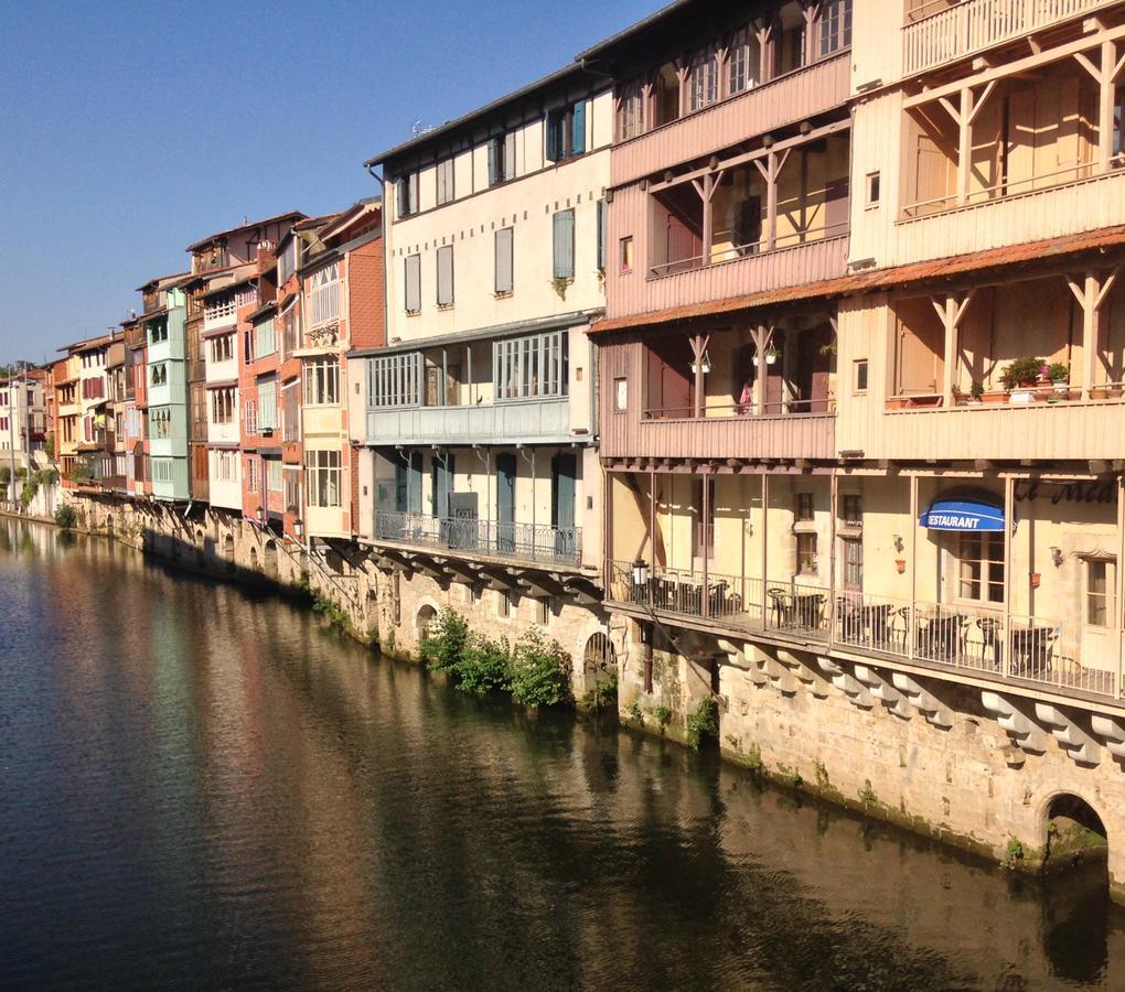 Domaine Le Castelet Bed & Breakfast Castres  Bagian luar foto