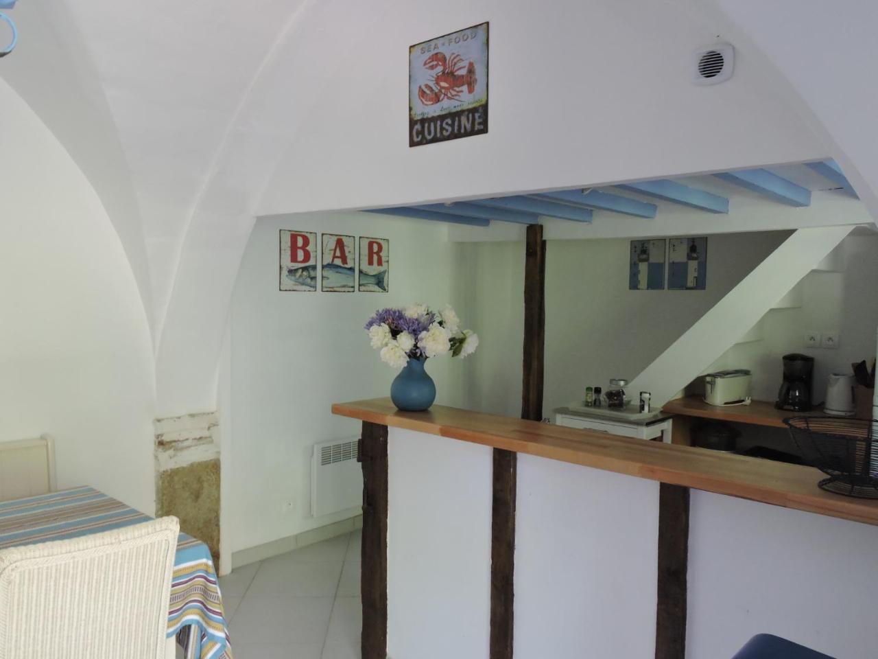 Domaine Le Castelet Bed & Breakfast Castres  Bagian luar foto